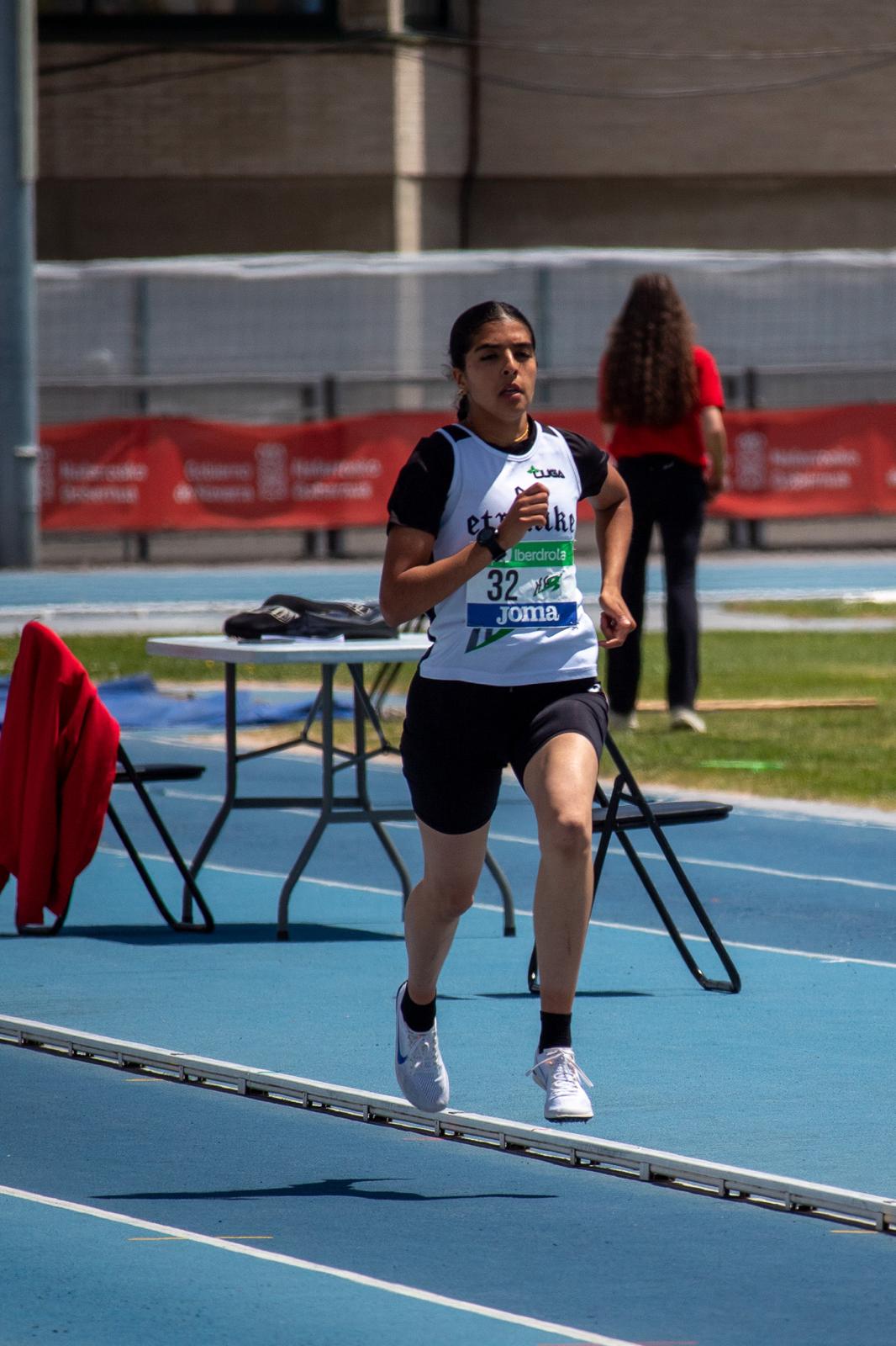 Campeonato de Espa&ntilde;a FFAA Sub 18, M&aacute;ster y R&eacute;cord Navarro de Jihad