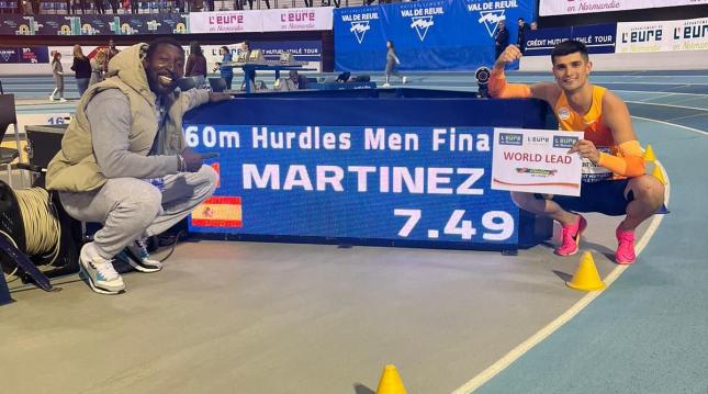 Asier Mart&iacute;nez doble r&eacute;cord navarro 60 metros vallas