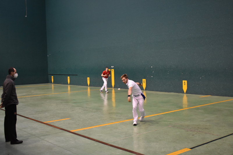 Los clubes navarros brillan en Divisi&oacute;n de Honor