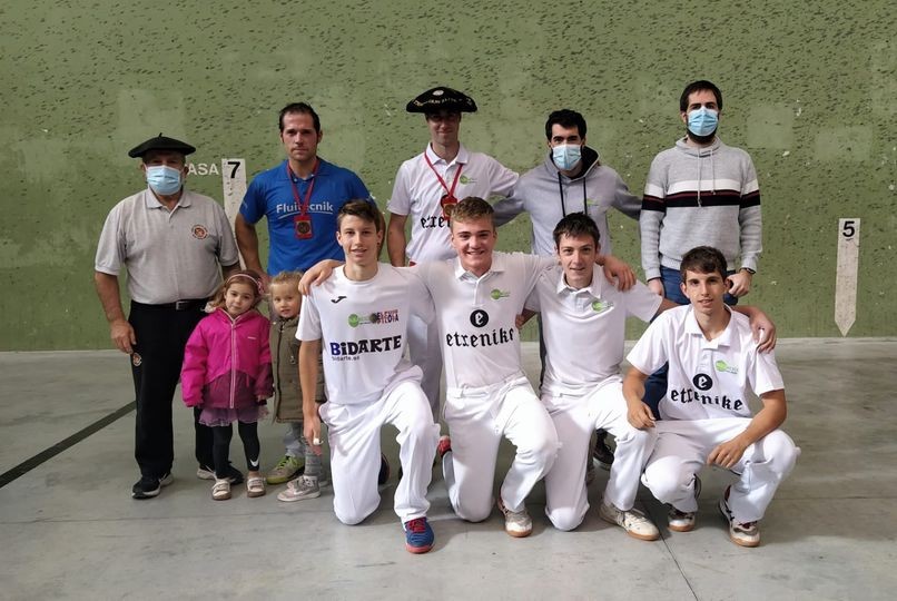 Finales de Paleta Cuero, Paleta Goma y Xare