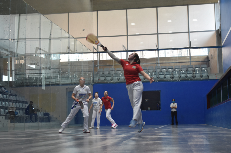 Im&aacute;genes de las Semifinales de Paleta Goma Femenina Trinkete