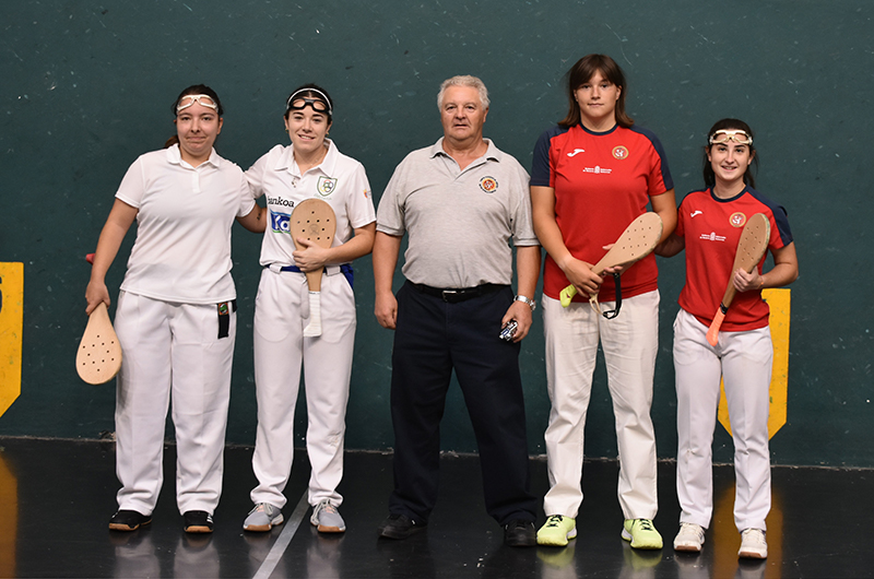 Se pone en marcha el Campeonato Navarro de Clubes de Paleta Goma Femenina