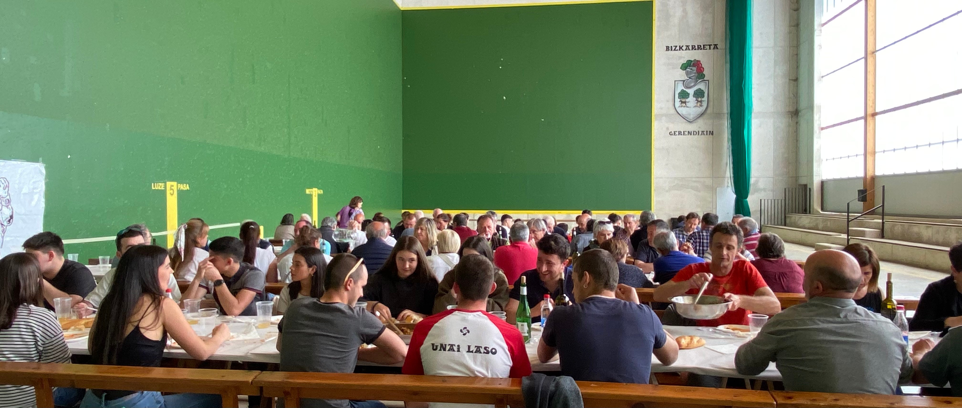 Cálido homenaje a Unai Laso en Bizkarreta - Gerendian