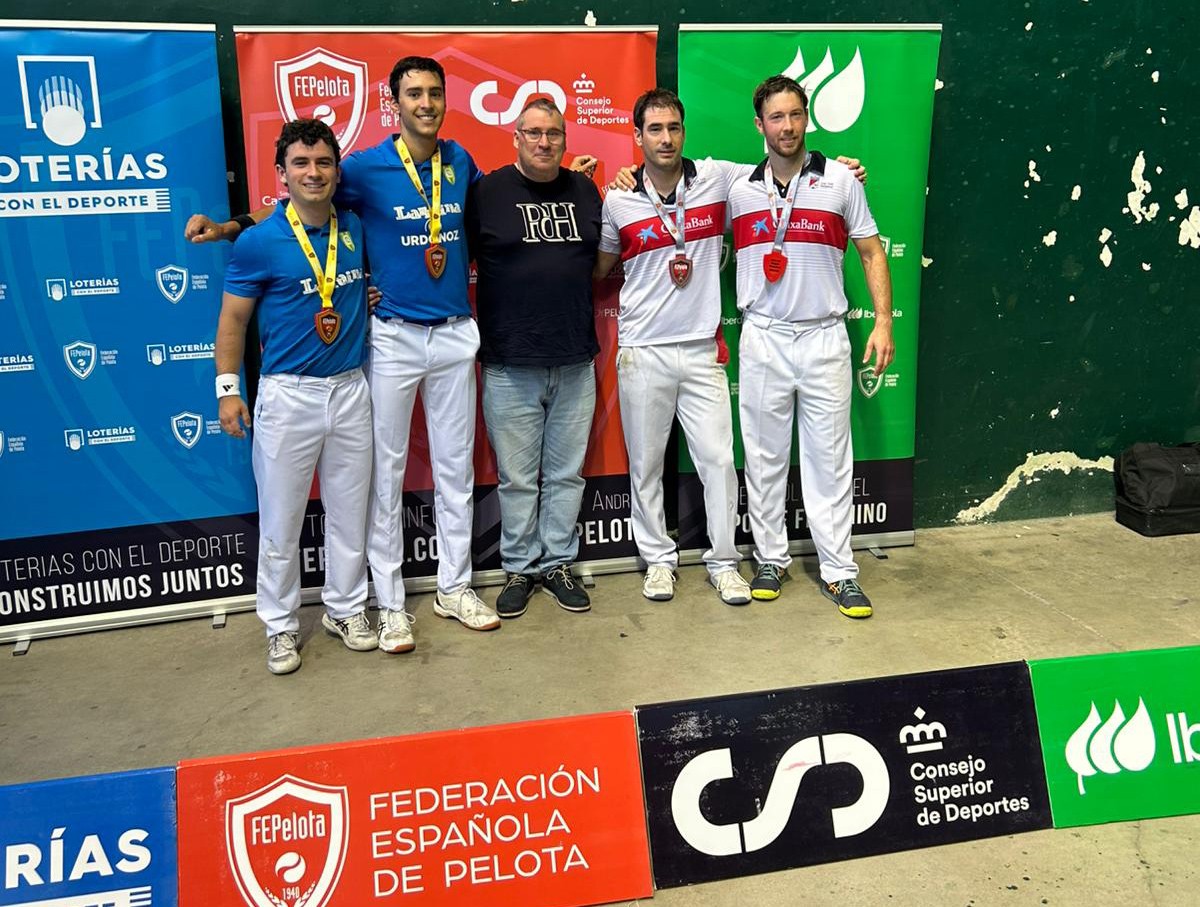 Repóquer navarro en el Campeonato de España de Cubes de Trinkete