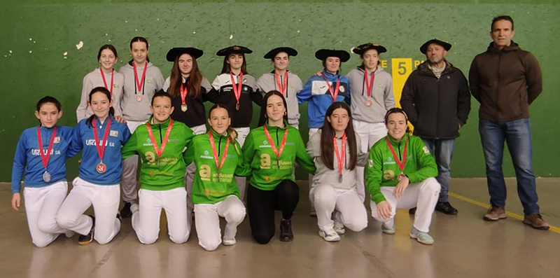 Finales de Paleta Goma Femenina de 30 Metros