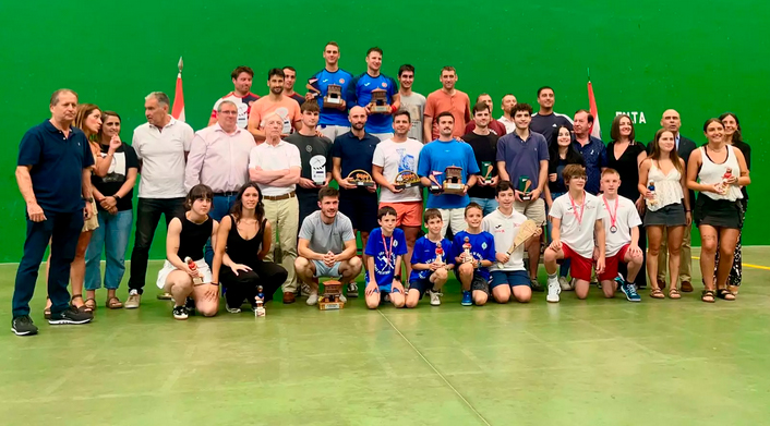 Mitxel Fernández y Javier Insausti, Príncipes de Asturias