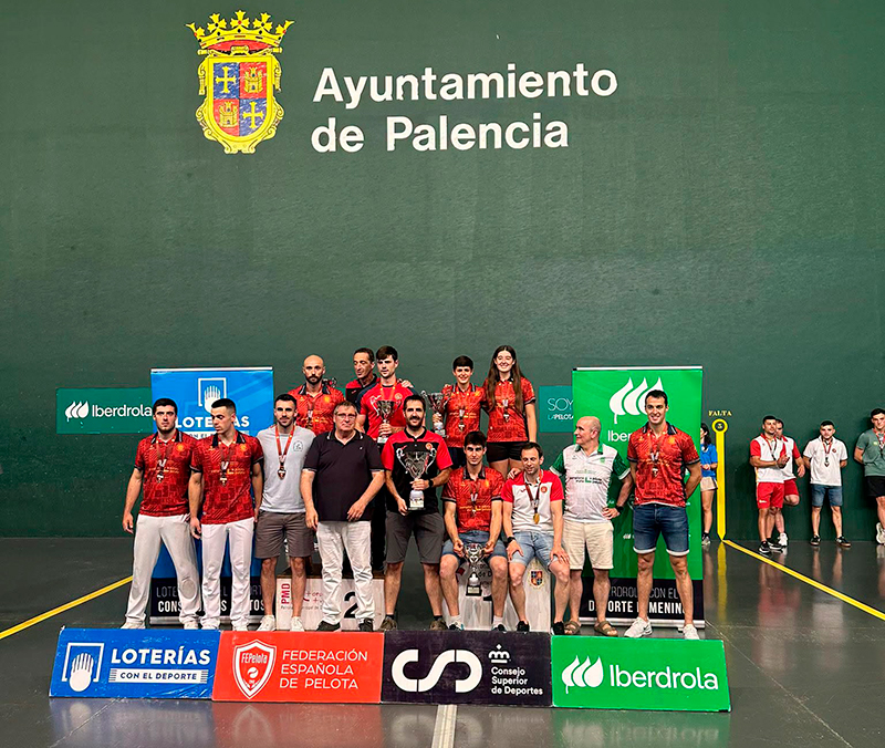 P&oacute;ker navarro en Palencia