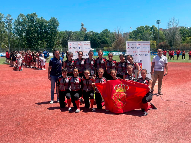Éxito de las Selecciones Navarras Sub 13 y Sub 18 de Sófbol