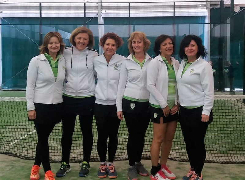 Club Tenis Pamplona y CD Oberena Campeones de la Copa Reyno de Navarra por Equipos de Veteranos