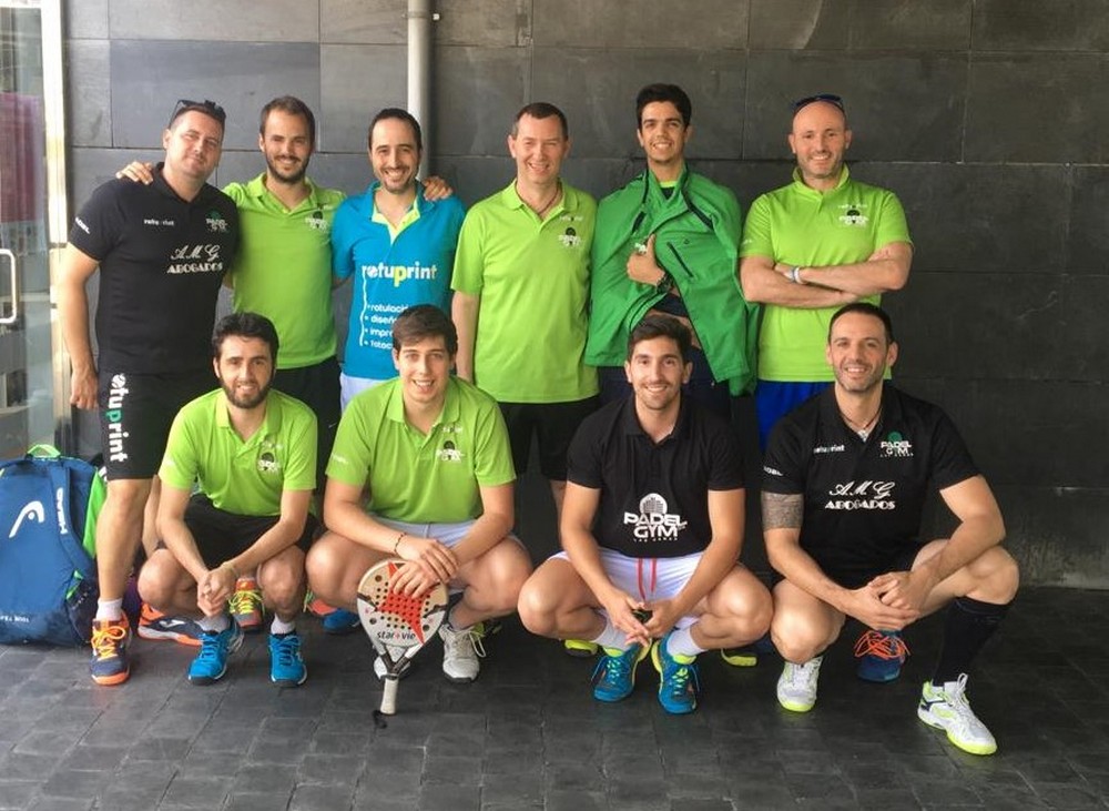 P&aacute;del &amp; Gym Las Ca&ntilde;as ey Arena Entrena P&aacute;del Club, campeones navarros por equipos absolutos de tercera categor&iacute;a