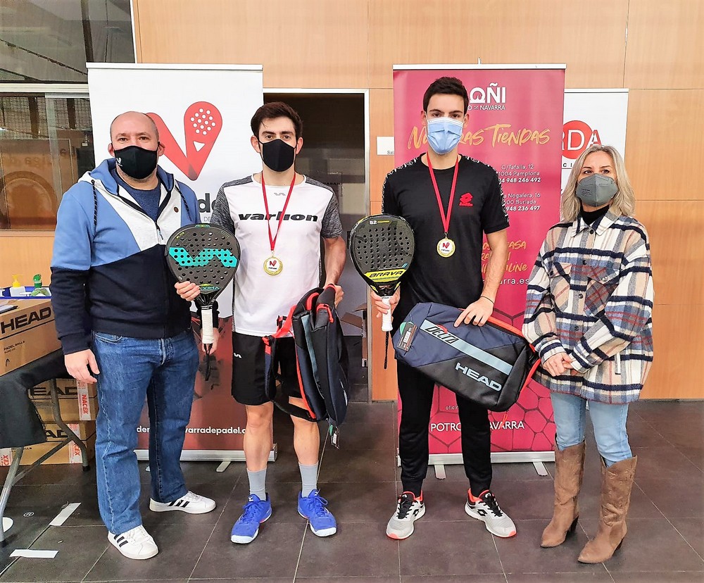Maite Gabarrús y Marta Sexmilo e Iñigo Zaratiegui y Jon Sanz, primeros campeones de la temporada