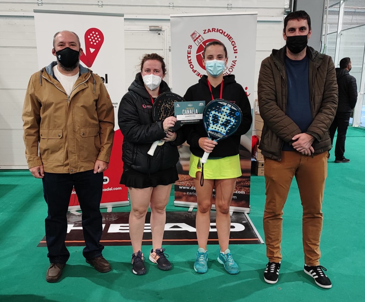 I&ntilde;igo Zaratiegui e Ignacio Santos y Marta Sexmilo y Maite Gabarr&uacute;s se adjudican la sexta prueba de la temporada