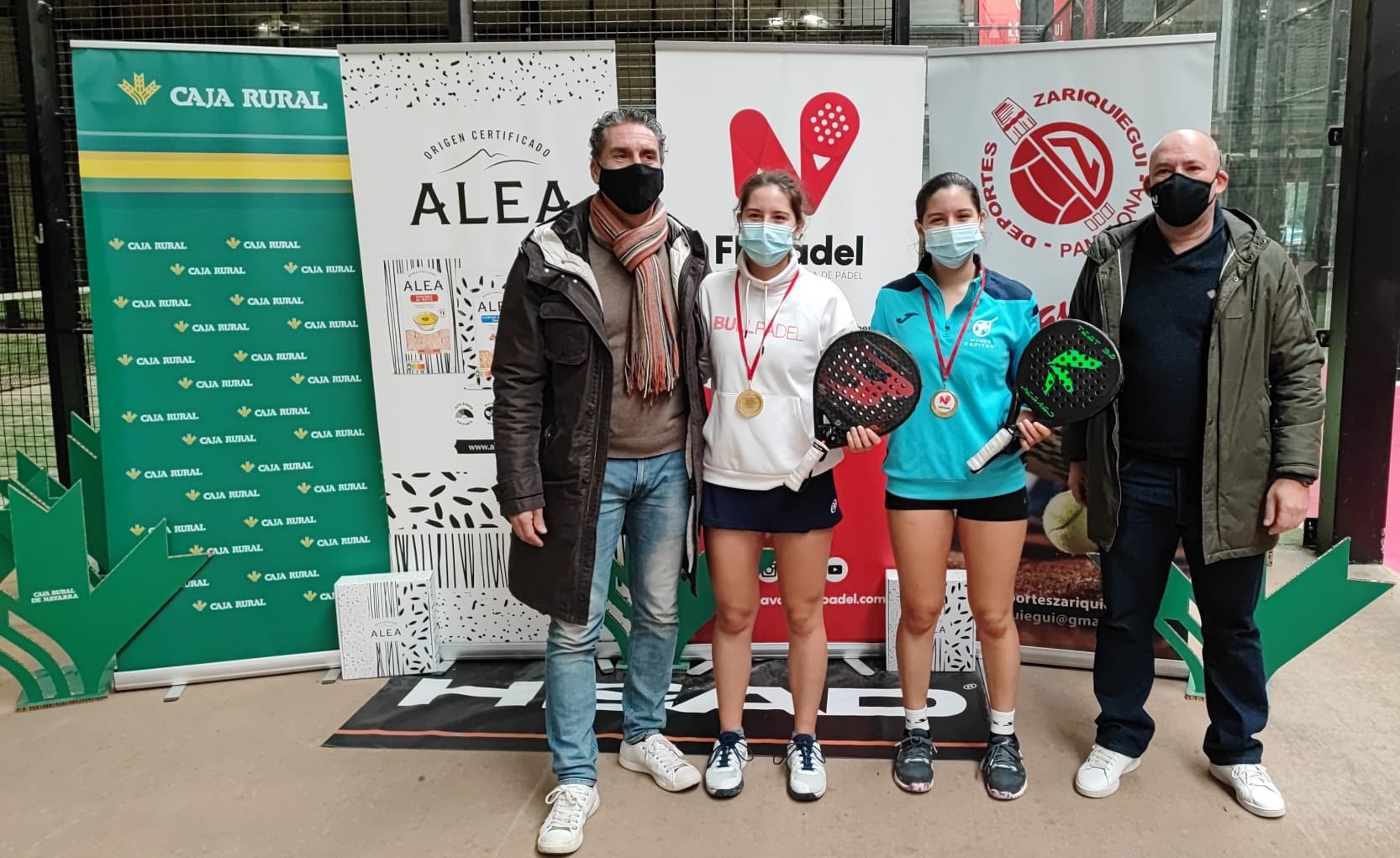 Jon Sanz e &Iacute;&ntilde;igo Zaratiegui y Martina y Camila Fassio, Campeones Navarros absolutos