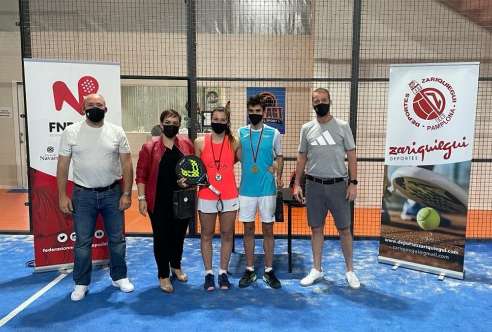 Mar&iacute;a Erroz y Markel Garc&iacute;a, nuevos campeones navarros de parejas mixtas