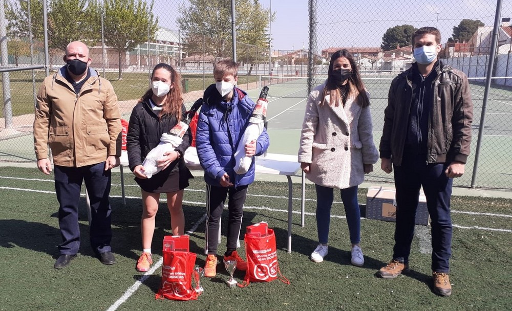 Maite Sesma y Adrián Sanz se hacen con el triunfo en el Campeonato Ribero Mixto