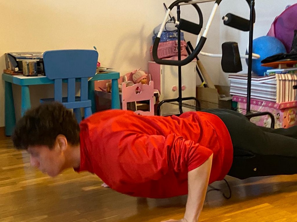 #yoentrenoencasa con Adrián Das