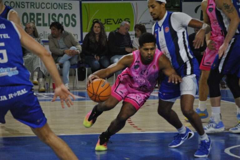 Segunda FEB: Pelea infructuosa del Castillo de Gorraiz en Ponferrada