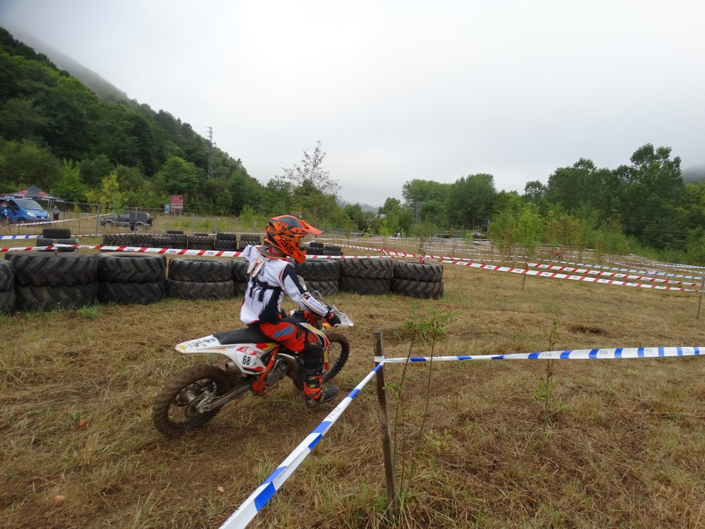 Se celebró el Enduro Indoor de Narbarte