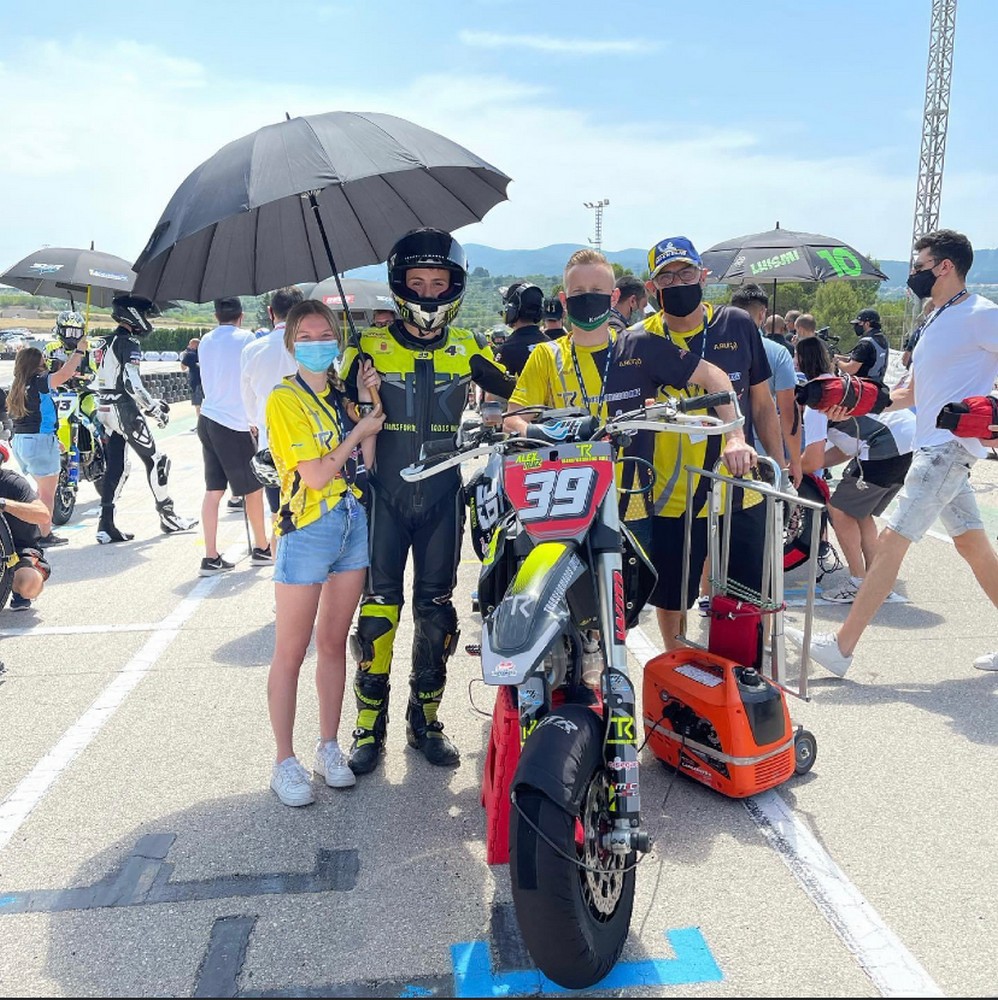 El piloto navarro Alex Ruiz Jiménez, Campeón de España de Supermoto Road