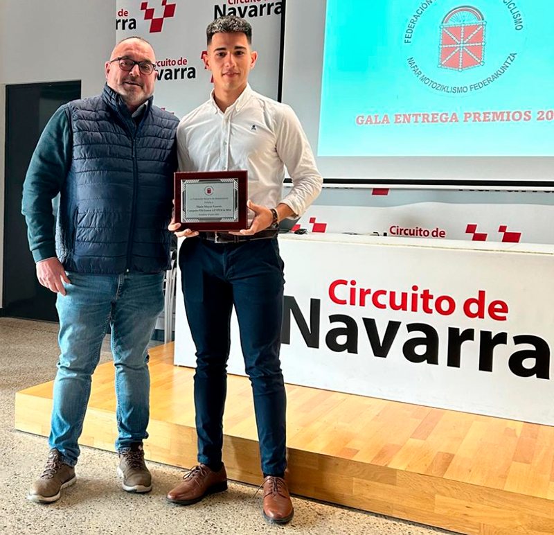 La Federación Navarra de Motociclismo entregó sus trofeos