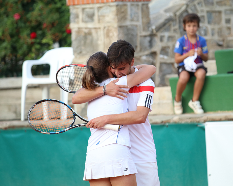 Sexmilo y Aguirre campeones de mixtos