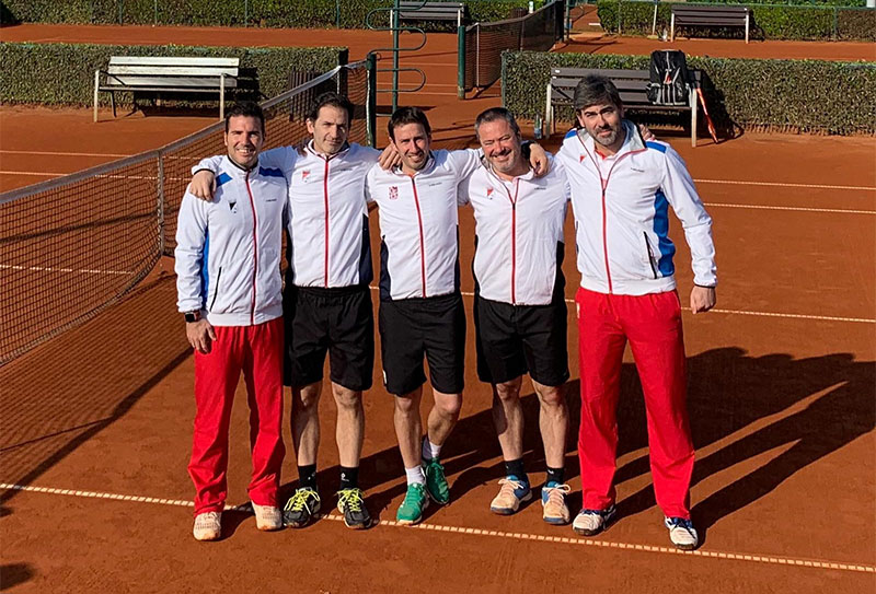 El Club Tenis Pamplona semifinalista en el Campeonato de Espa&ntilde;a por equipos &quot;m&aacute;s 35&quot; de Primera categor&iacute;a.