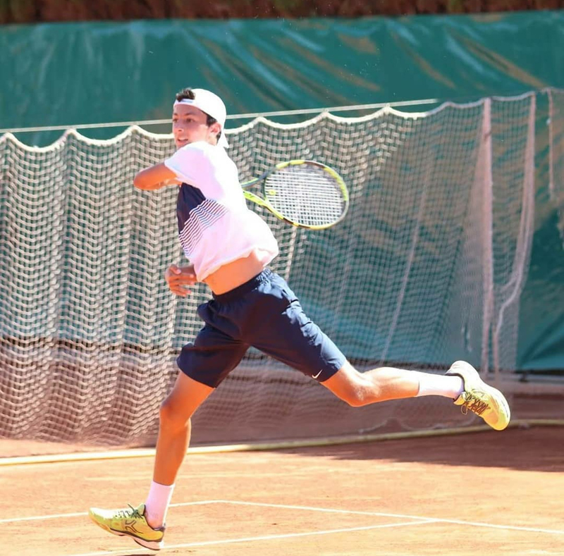 Entrevista a Luis L&oacute;pez &quot;Los j&oacute;venes estamos perdiendo una de las mejores etapas de nuestras vidas&quot;