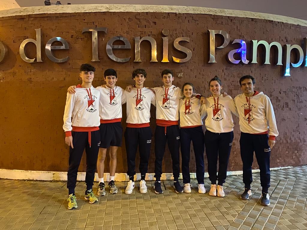 Oberena y Club Tenis Pamplona completan un gran Torneo Vasco Navarro Riojano Cántabro