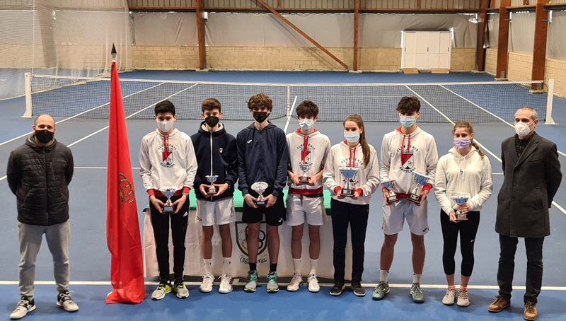 Luc&iacute;a Ibarrola y Antonio Prat vencen en el Campeonato Navarro Junior