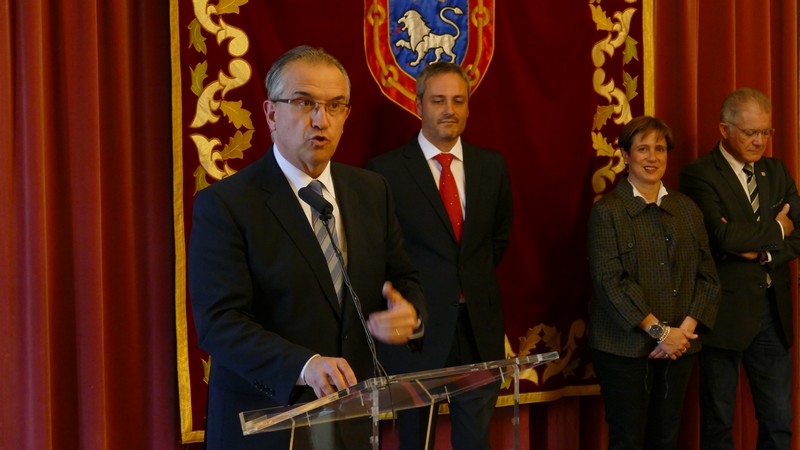 Recepción Ayuntamiento de Pamplona al W9802