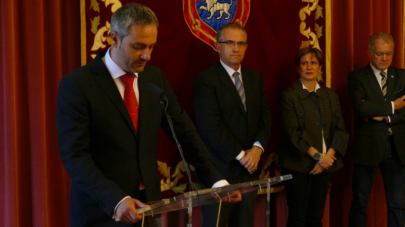 Recepción Ayuntamiento de Pamplona al W9802