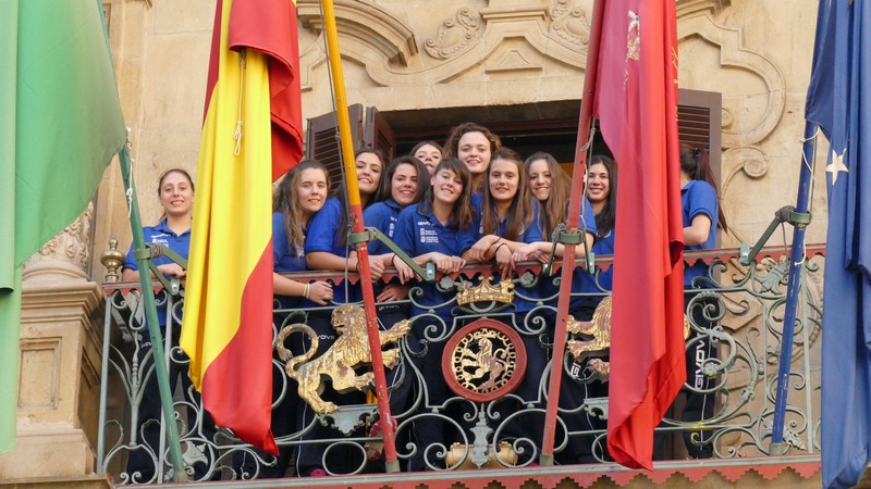 Recepción Ayuntamiento de Pamplona al W9802