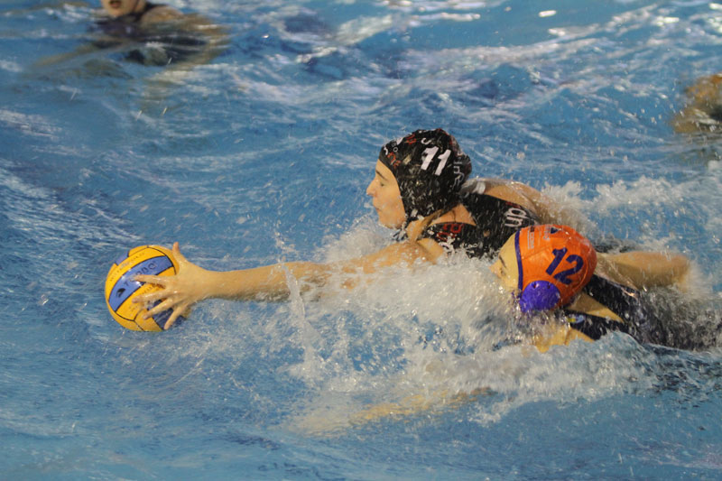 Las chicas caen en Sevilla