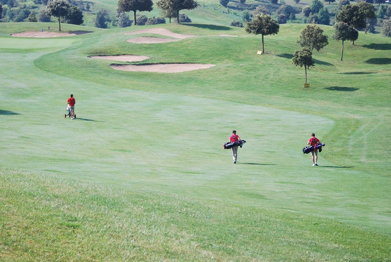 Gran actuación de los golfistas navarros en el Segundo Torneo Puntuable Zonal