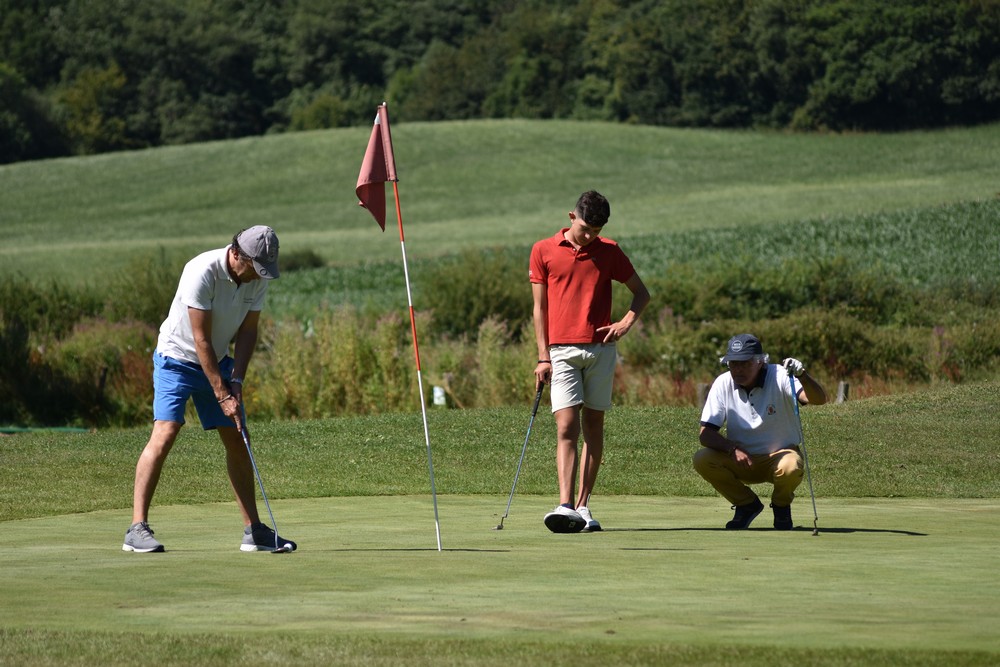 Lizaso acogió el Campeonato Navarro de Pitch and Putt
