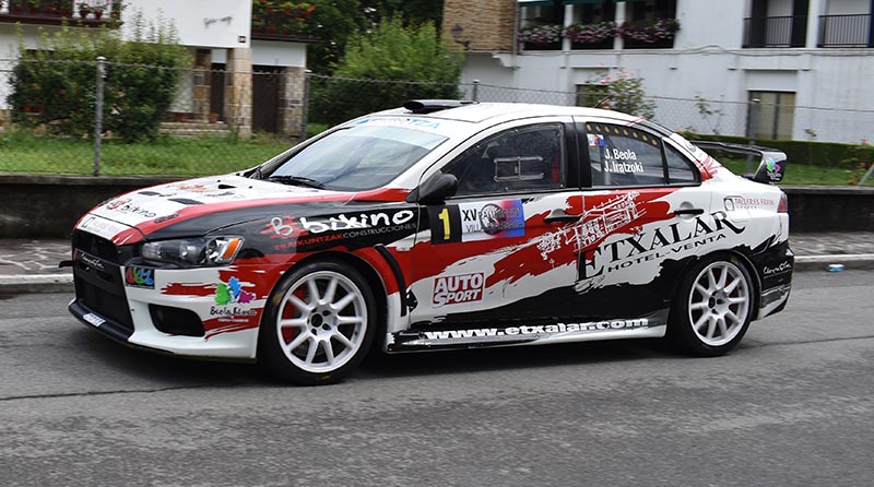 Poker de victorias para Beola e Iratzoki.