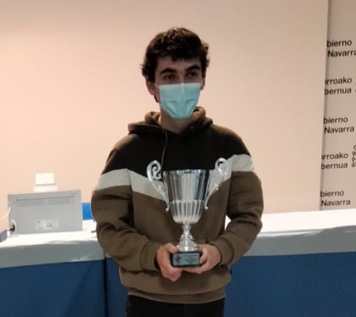 Javier Lizu&aacute;in Toni, campe&oacute;n navarro de ajedrez de 25 minutos