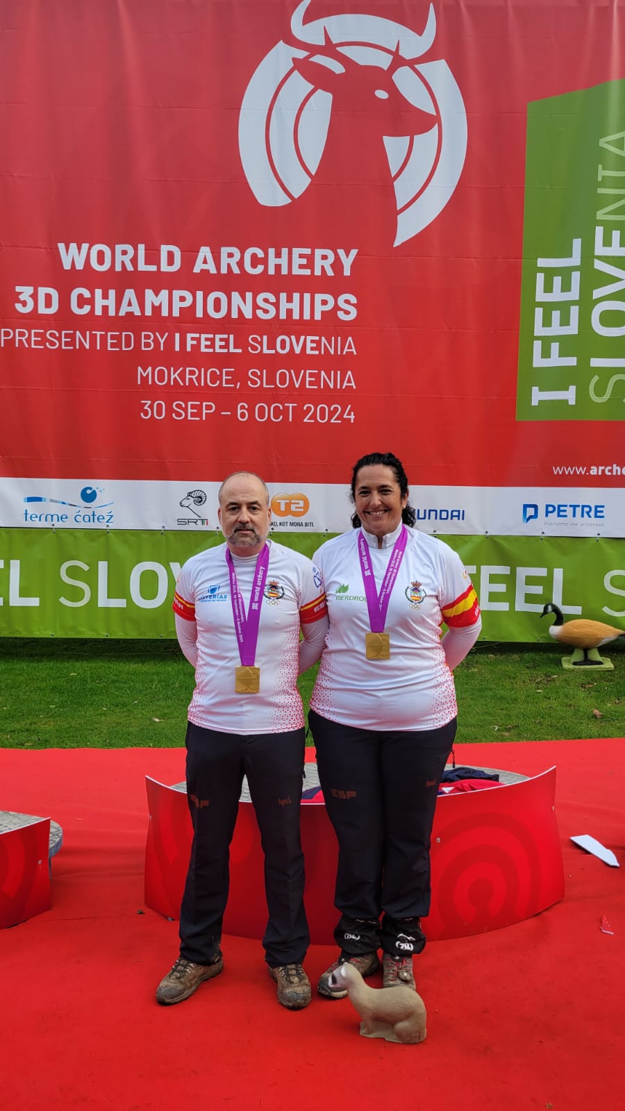 DOBLE MEDALLA, ORO Y PLATA PARA ENCARNA GARRIDO EN EL CTO DEL MUNDO 3D