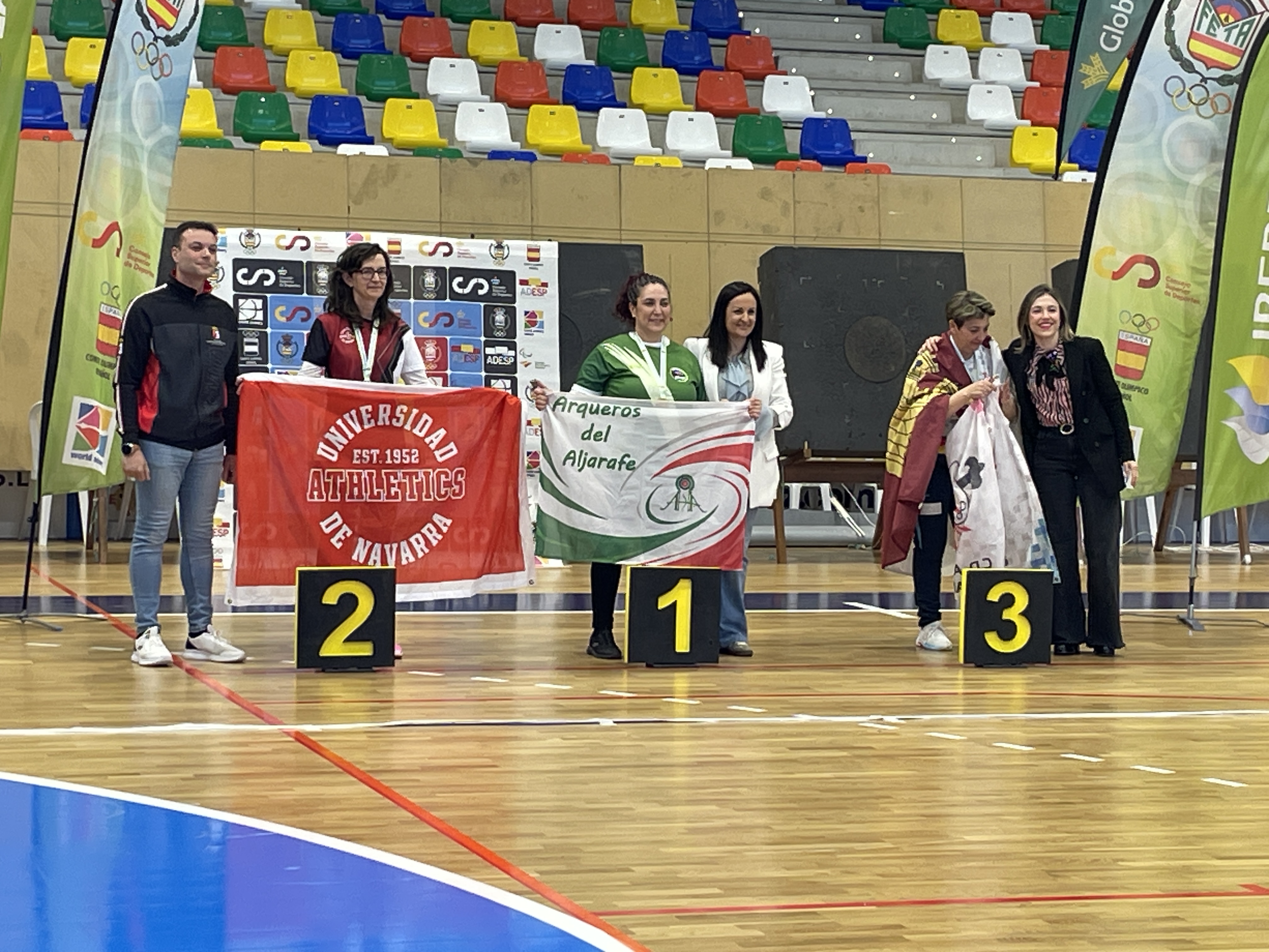 3 medallas de plata para el tiro con arco navarro en una cita nacional