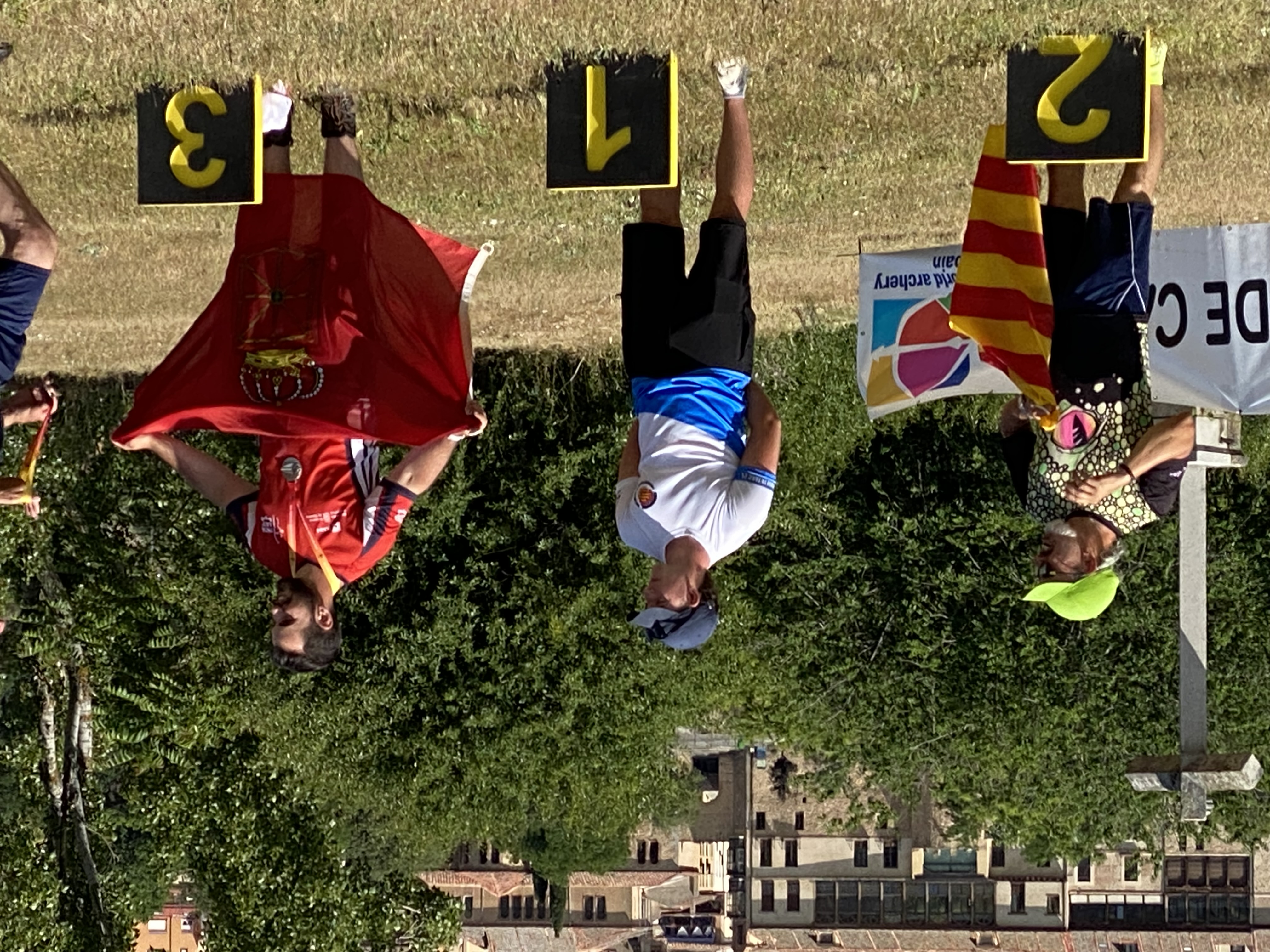 Los Navarros de Tiro con Arco brillan de nuevo en Segovia