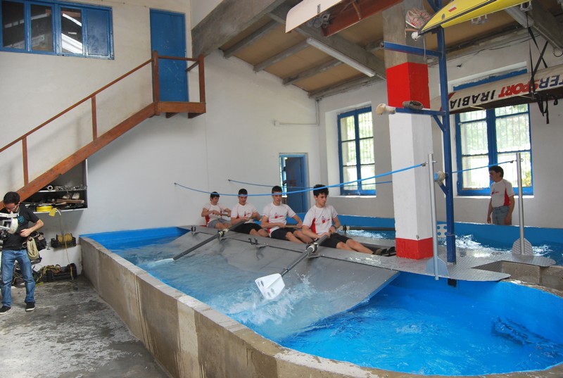 Puesta de largo del Foso de Remo del Club Náutico Navarra