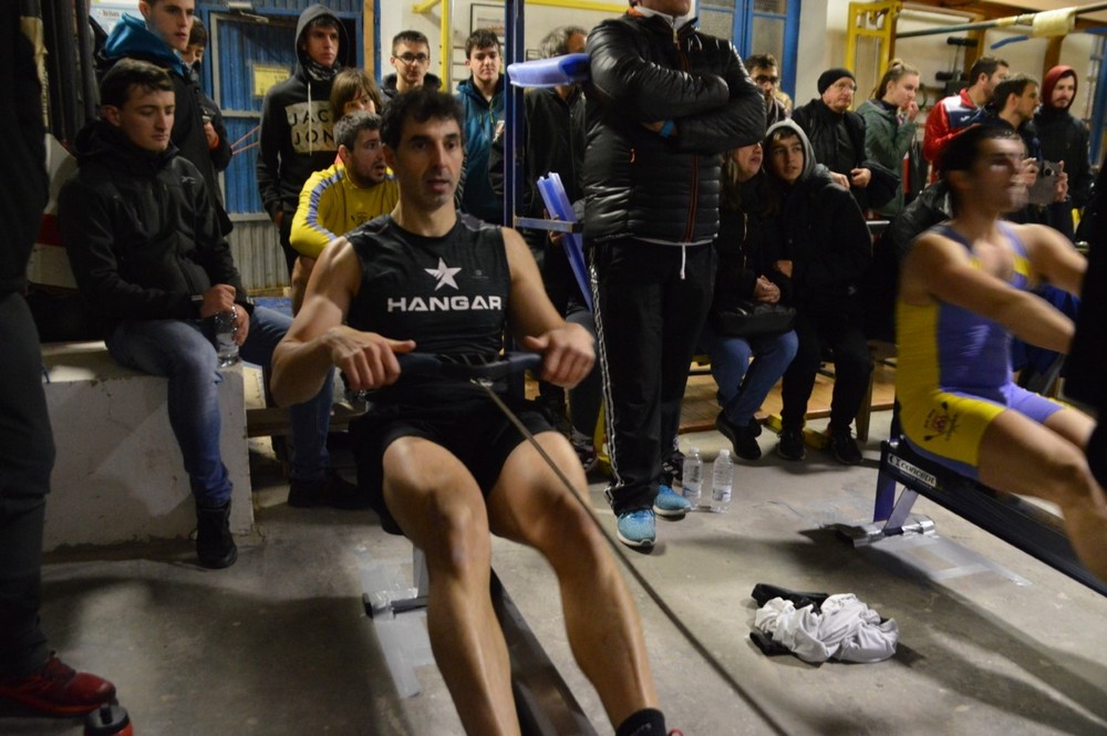 Más de medio centenar de deportistas en el Campeonato Navarro Indoor