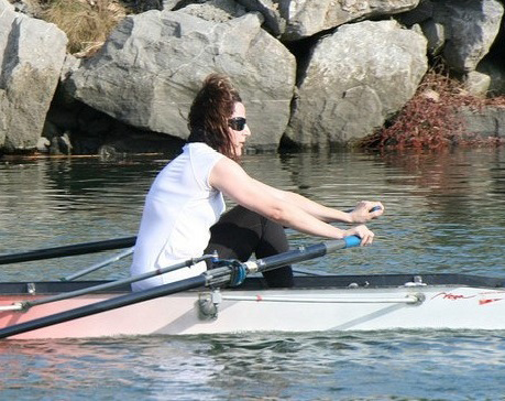 Entrevista a Estitxu Armend&aacute;riz, remera del Club N&aacute;utico Navarra