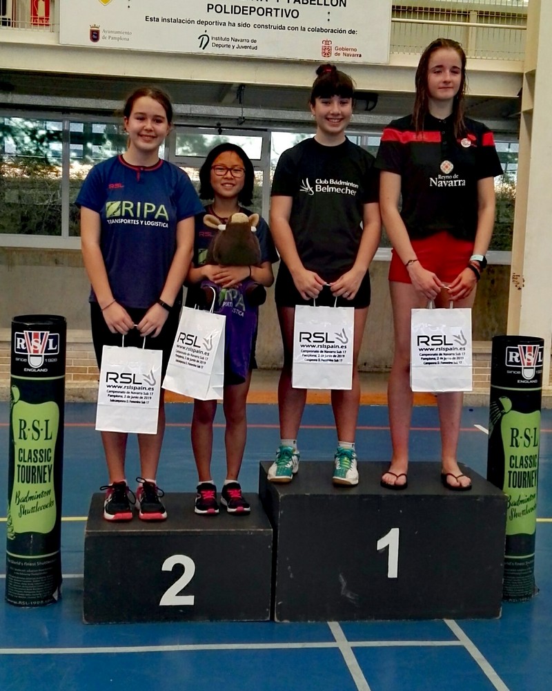 Fin de semana de competiciones para el badminton navarro