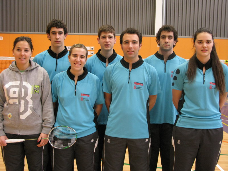 El Club B&aacute;dminton Estella en los Playoffs por la permanencia