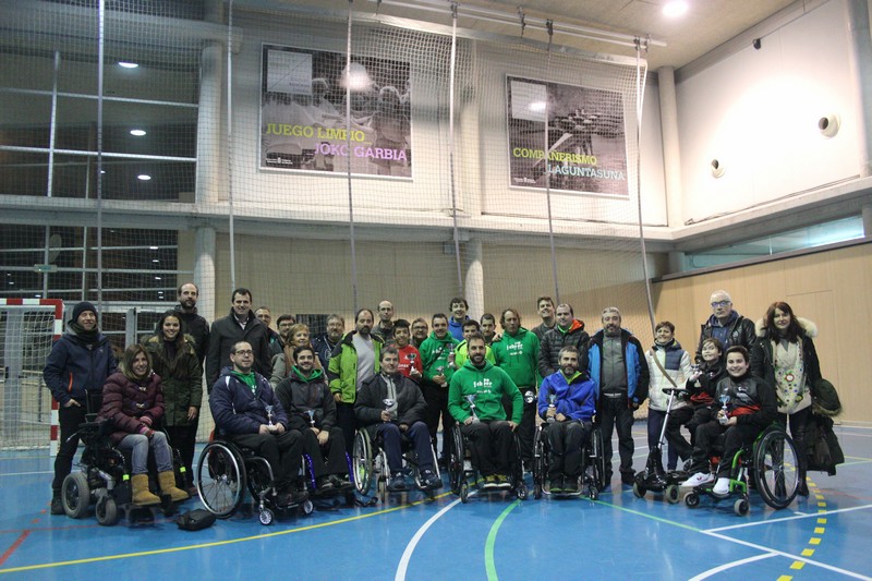 Se celebr&oacute; el Primer Campeonato de Tenis de Mesa Adaptado