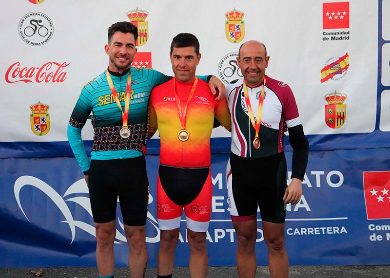 Nuevo t&iacute;tulo nacional para Eduardo Santas