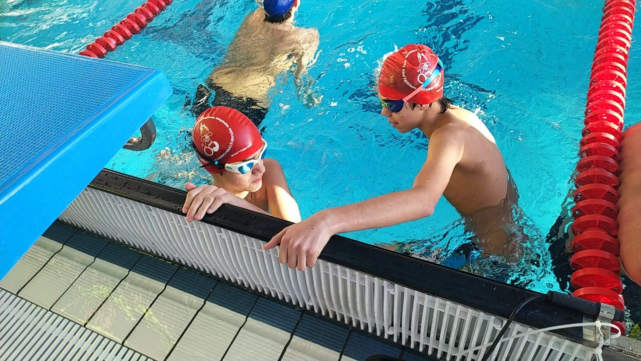 Excelente trabajo de la expedición navarra en el Campeonato de España AXA de Natación de Jóvenes 2023