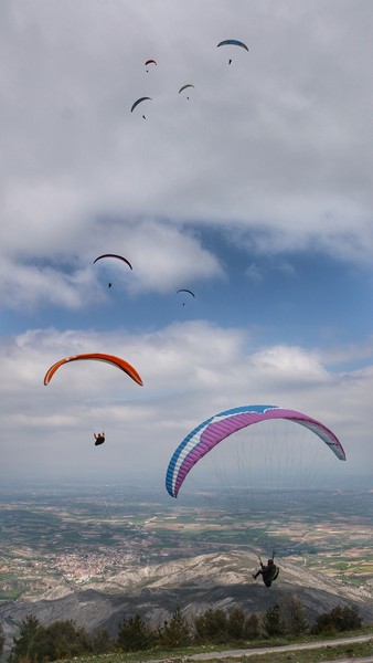 Doble sede para la cuarta entrega del Campeonato Navarro de Parapente