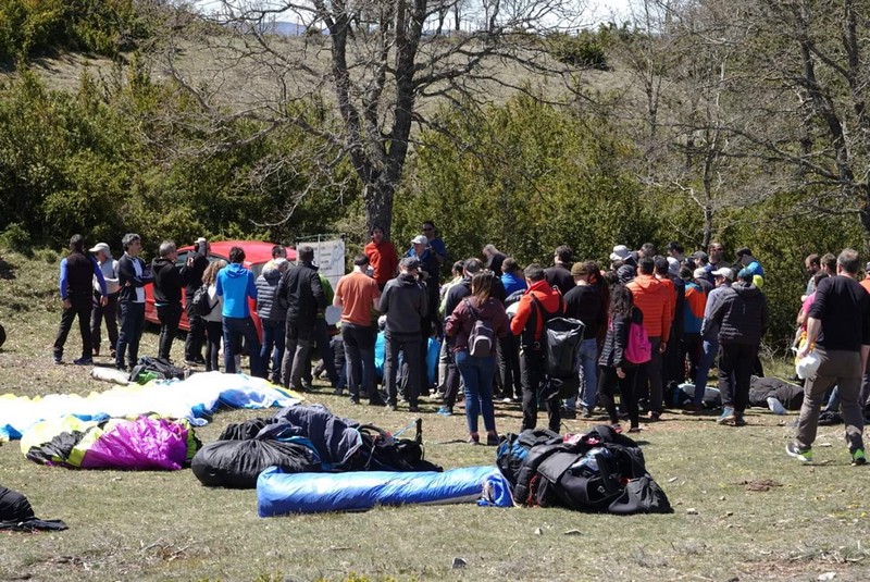 Echan a volar el Campeonato Navarro y la Liga Norte de parapente